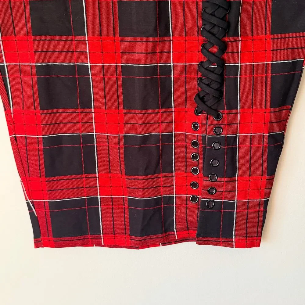 Torrid Skirt Red and Black Plaid Size 1X - Picture 9 of 11